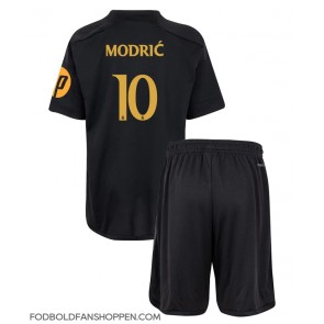 Real Madrid Luka Modric #10 Tredjetrøje Børn 2023-24 Kortærmet (+ Korte bukser)